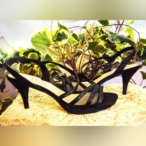 New Women's Heels Nima size 7 1/2